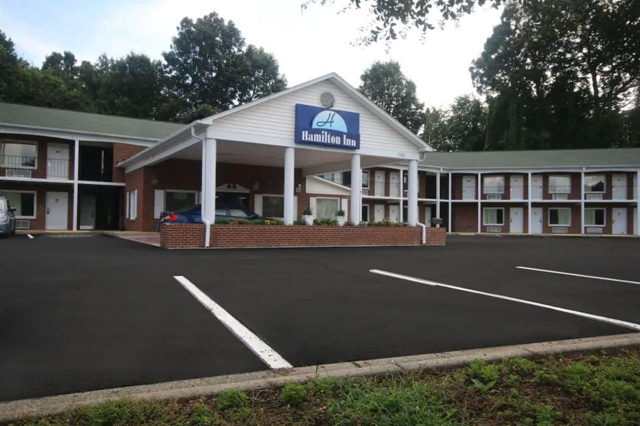 Hamilton Inn Jonesville I-77 외부 사진