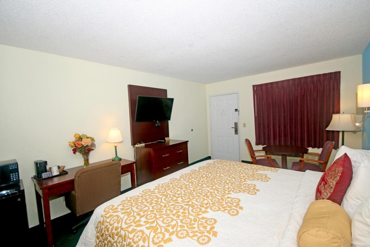 Hamilton Inn Jonesville I-77 외부 사진
