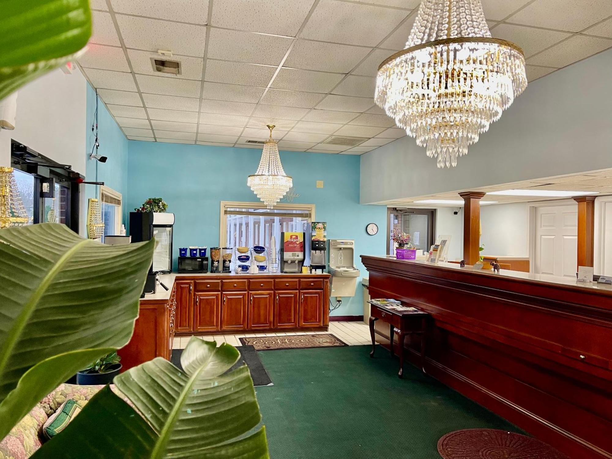 Hamilton Inn Jonesville I-77 외부 사진